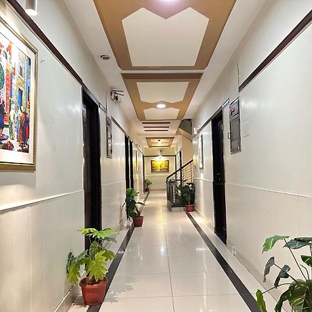 The Grand Hotel Multan Luaran gambar
