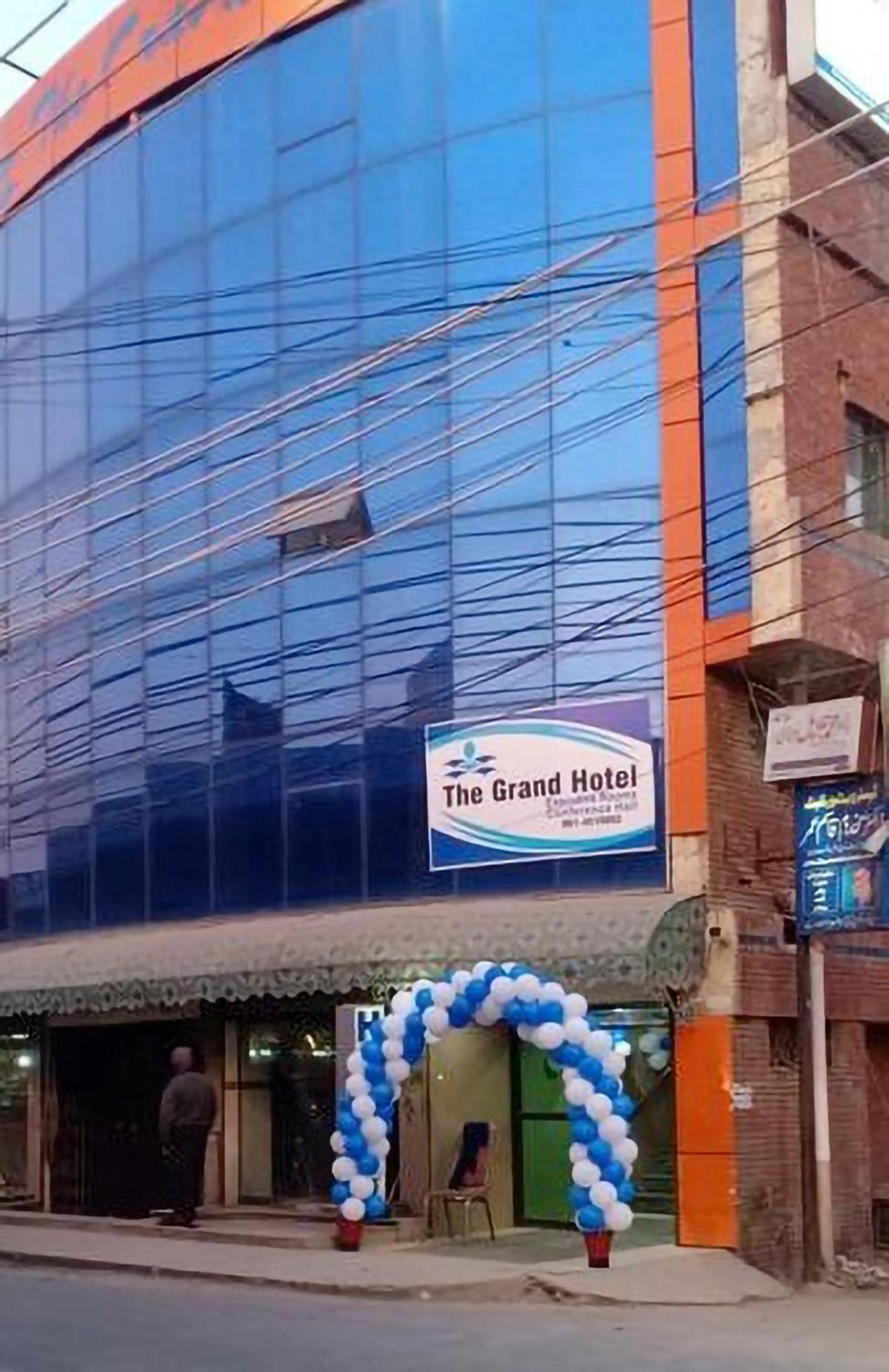 The Grand Hotel Multan Luaran gambar